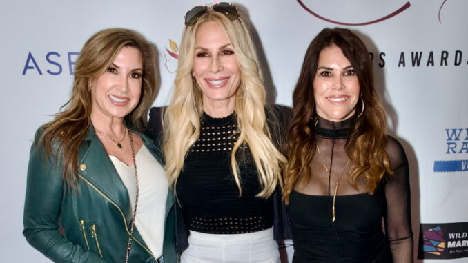 Jacqueline Laurita, Peggy Tanous, Lynne Curtain